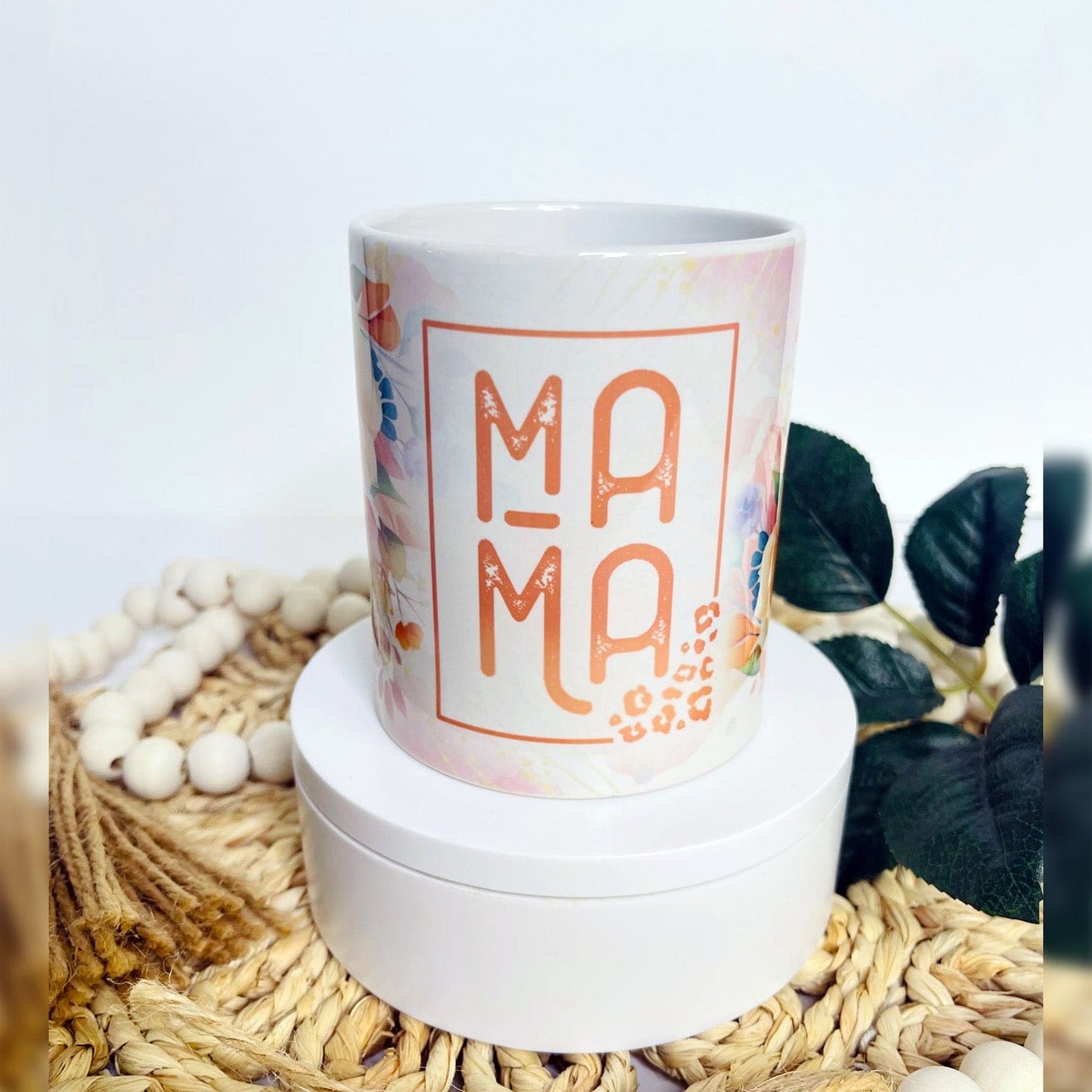 12 oz MAMA personalized Mugs with a gold handle